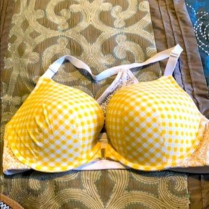Cacique yellow plunge racer back bra 44d